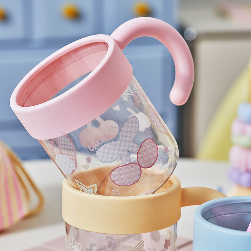 Kinderbecher mit Niedlichem Wolkenmotiv Brehn