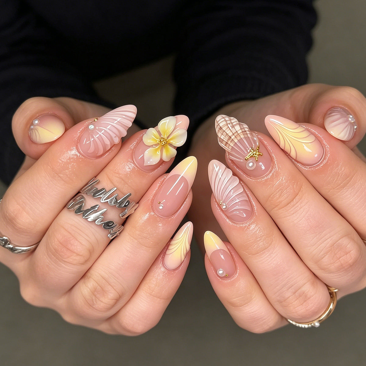 Dekoratives Press-On Nagelkunst Set Brehn