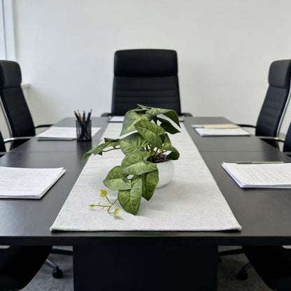 Lebensechte Topfpflanze