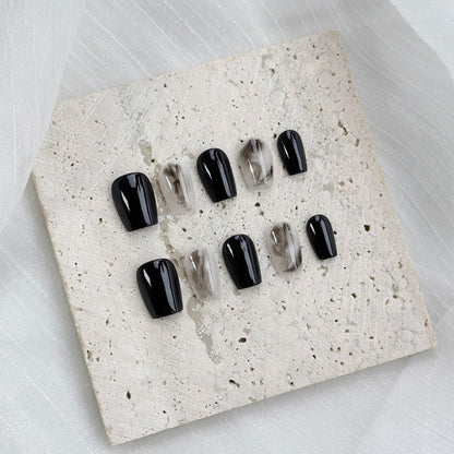 Künstlerisches Gel Press-On Nagelset mit Marmor- und glänzendem Finish