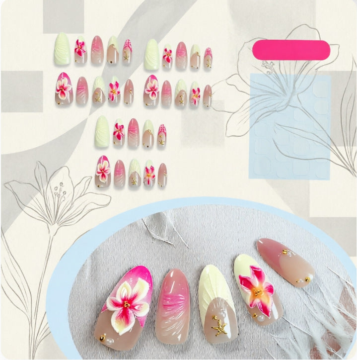 Kunstnägel mit Floralen 3D-Motiven Brehn