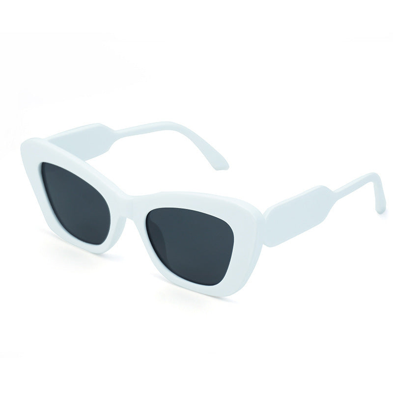 Damen Cat-Eye Sonnenbrille mit stilvollen Details Brehn