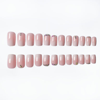 Kristallverzierter Nagelkunst-Kit