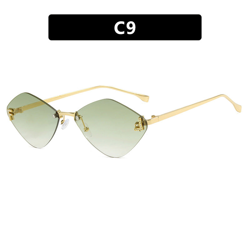 Damen geometrische Sonnenbrille im extravaganten Design mit gradienten Gläsern Brehn