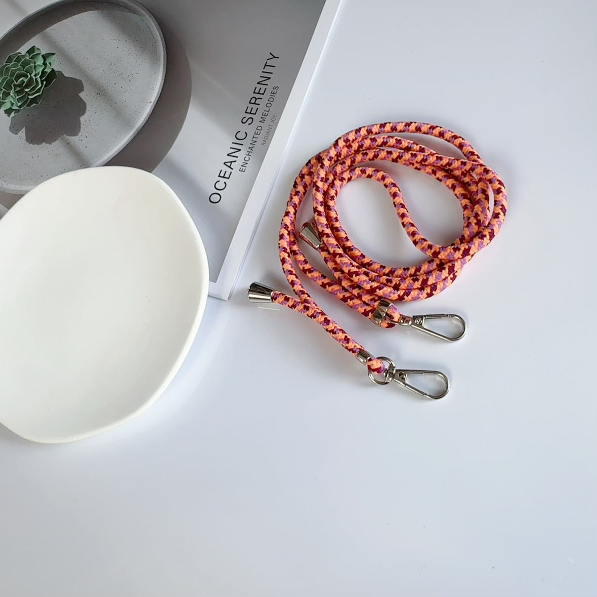 Verstellbare Lanyard mit doppelten Clips Brehn