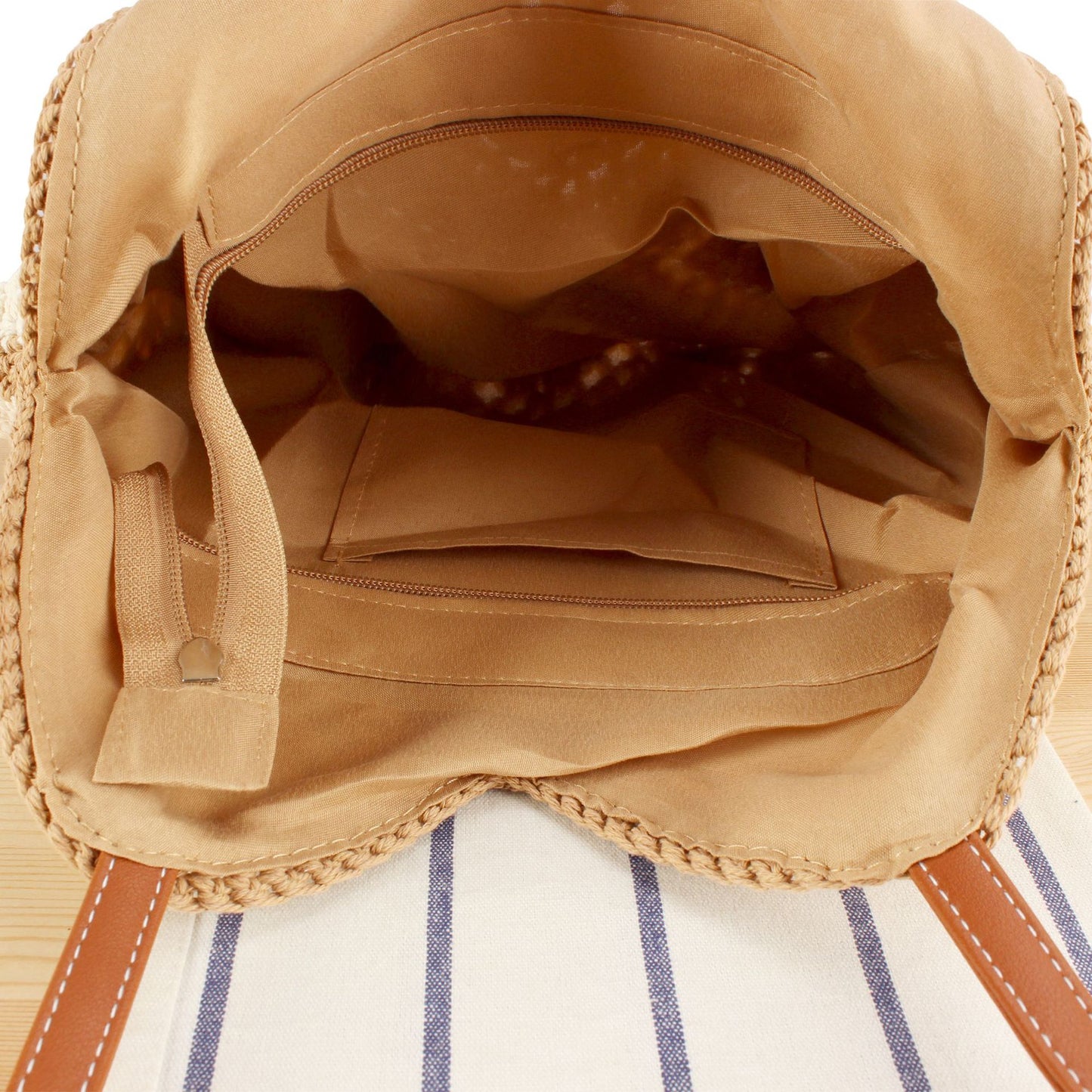 Handtasche Aus Handgefertigtem Makramee mit Strukturiertem Muster Brehn