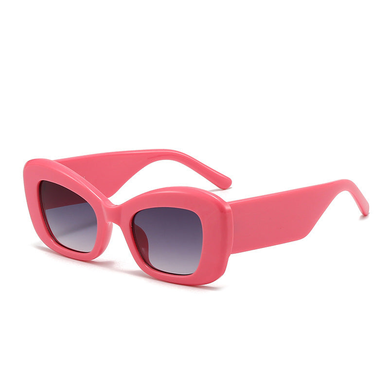 Damen Modische oversized Sonnenbrille im modernen Design Brehn