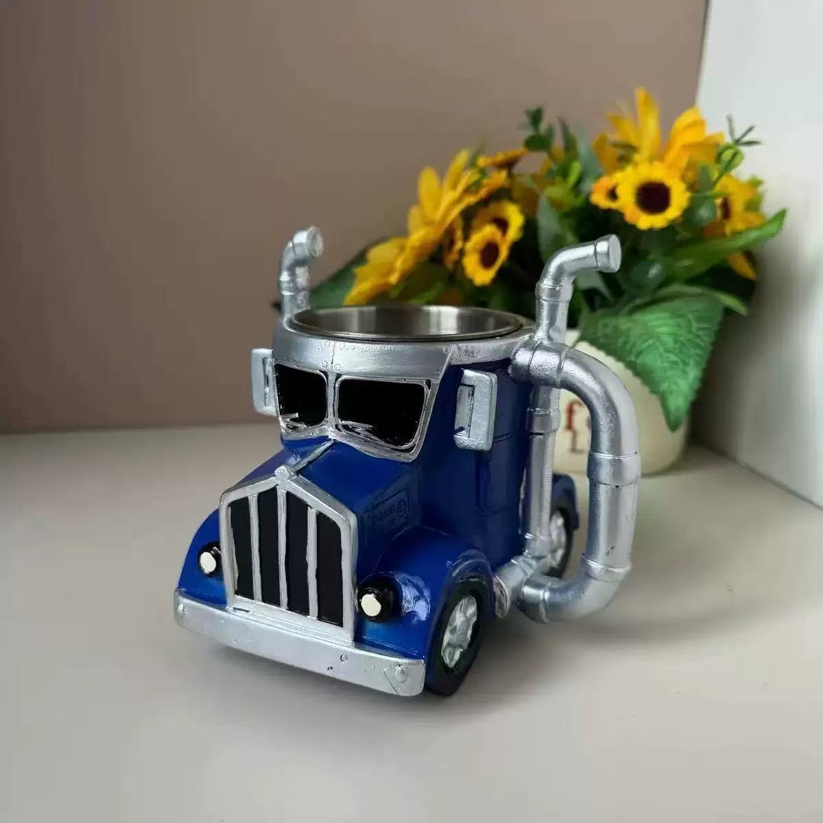 Tasse im Trucker-Design Brehn