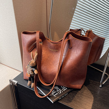 Elegante Leder Tragetasche Brehn