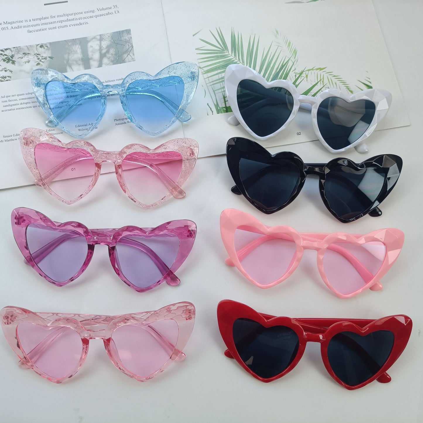 Damen Herzförmige Sonnenbrille mit transparenten Gläsern Brehn