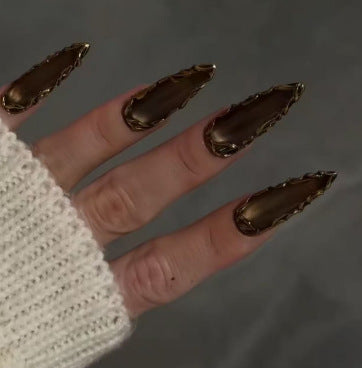 Elegante Stiletto-Nagelverlängerungen Brehn