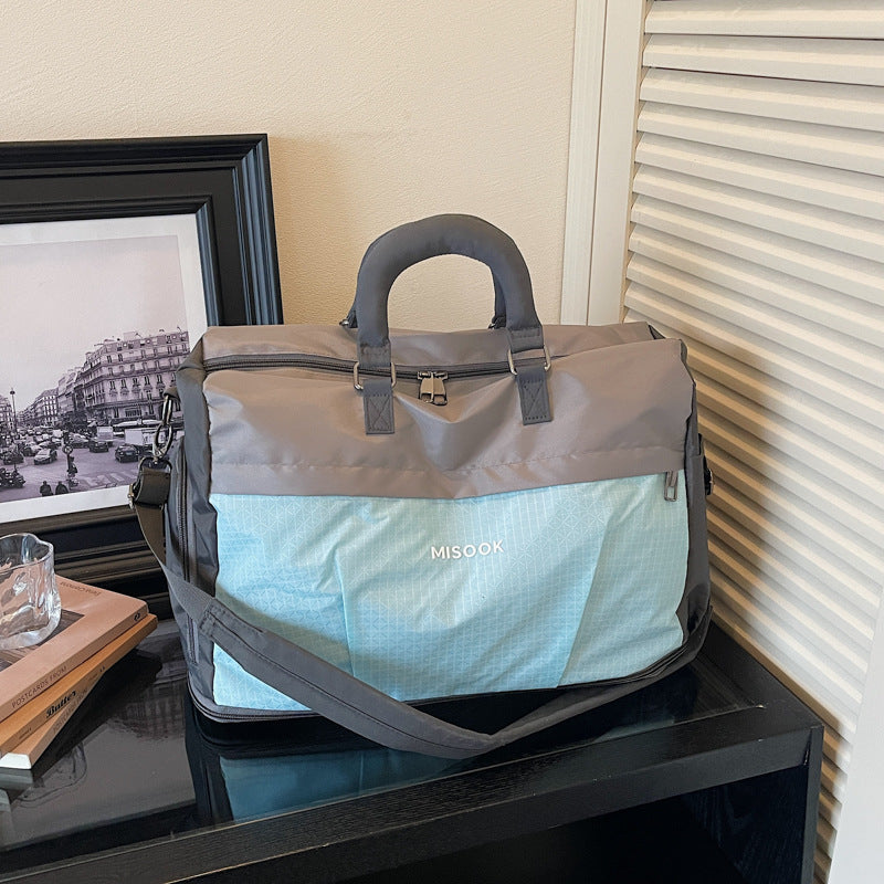 Damen stilvolle Sport- und Reisetasche Brehn