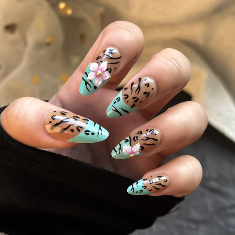 Creative Artistic Press-On Nagelset Brehn