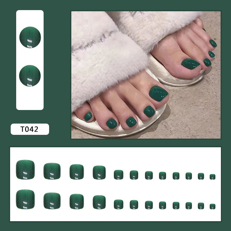 Kunstnagelset mit luxuriösem Hochglanz-Finish Brehn