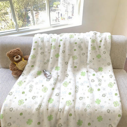 Weicher fleece mit floralem Muster