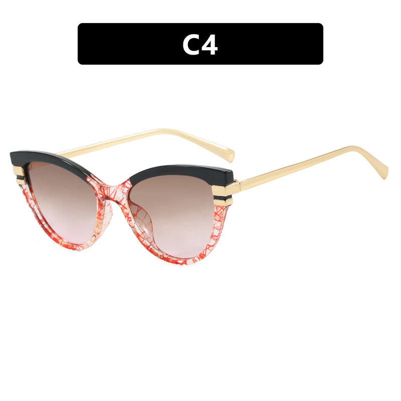 Damen Cat-Eye Sonnenbrille mit elegantem Kunststoffrahmen und goldenen Akzenten Brehn