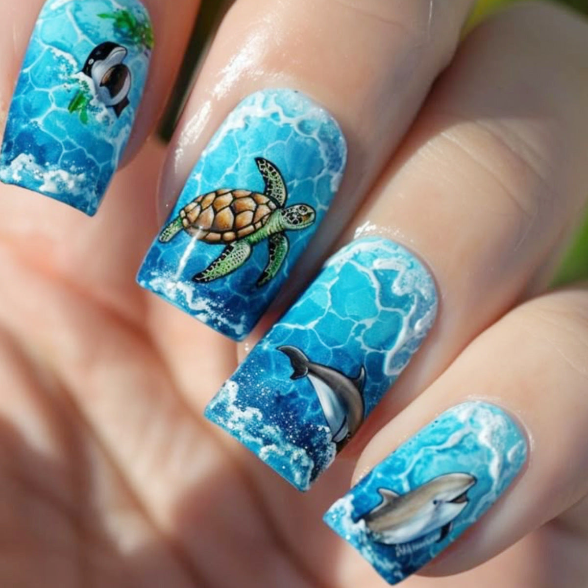 Ozean-inspirierte künstlerische Nagelkunstverlängerungen Brehn