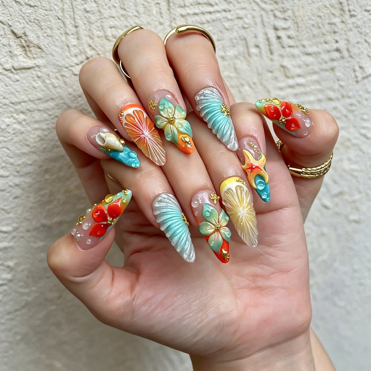 Künstlerisches 3D dekoratives Press-On Nagelset Brehn