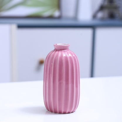 Rippte Keramische Bud Vase Brehn