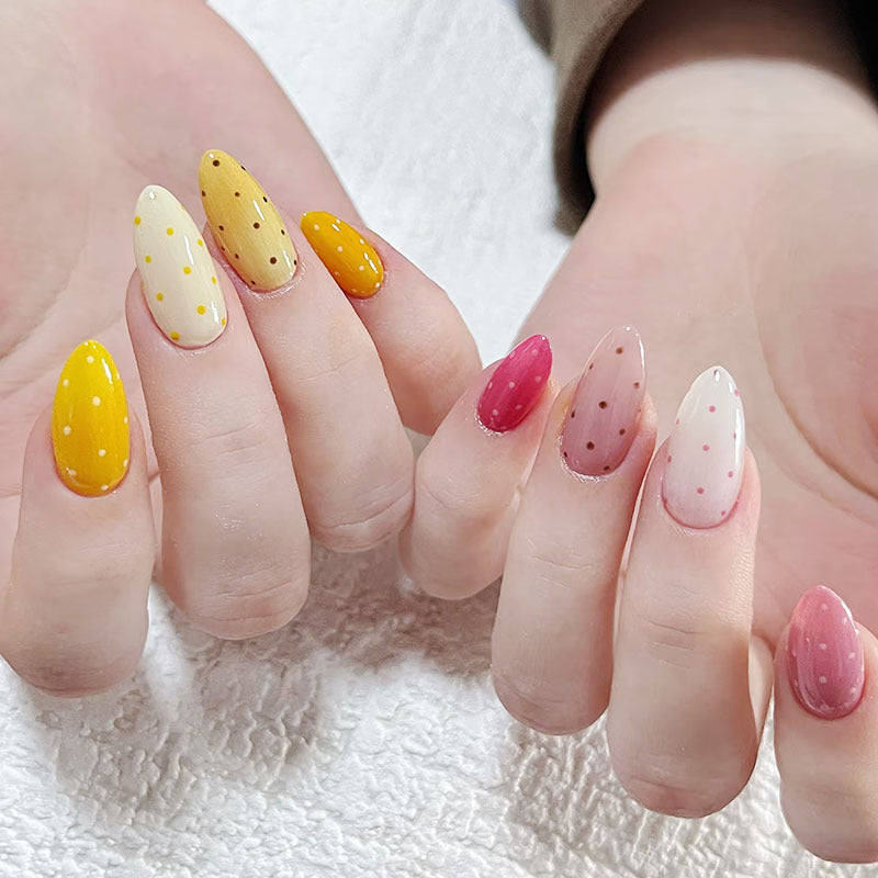 Künstlerische Themen Nageldesign Kollektion Brehn