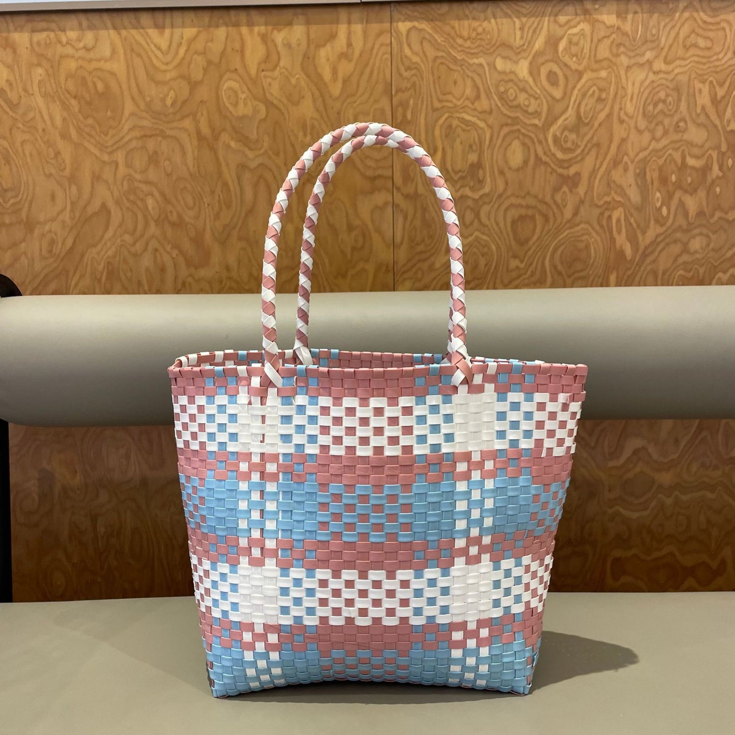 Handgewebte Freizeit-Tasche Im Modernen Design Brehn