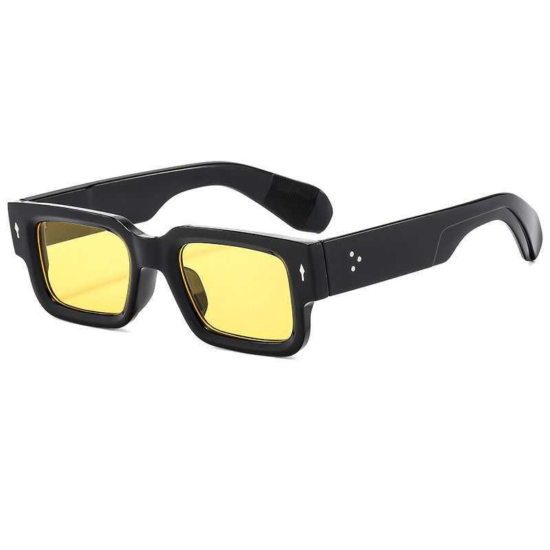 Damen modische quadratische Sonnenbrille mit robustem Rahmen und komfortablem Sitz Brehn