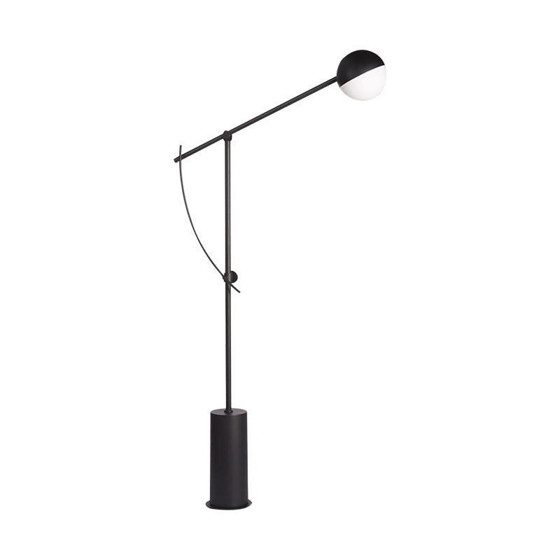 Verstellbare Bogenstehlampe mit stilvollem Design
