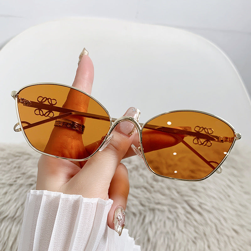 Damen modische Cat-Eye Sonnenbrille mit filigranem Metallrahmen Brehn