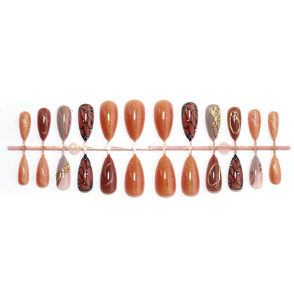 Elegante Kunstnägel Set von Brehn