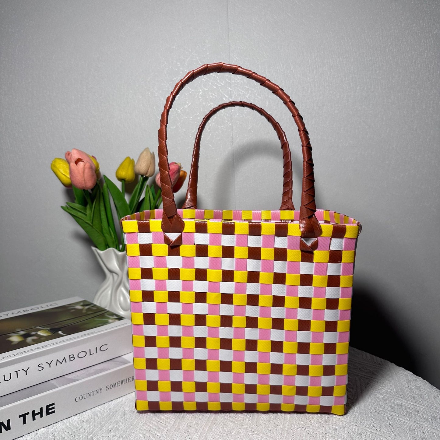 Geflochtene Handtasche mit Stabilen Griffen Brehn