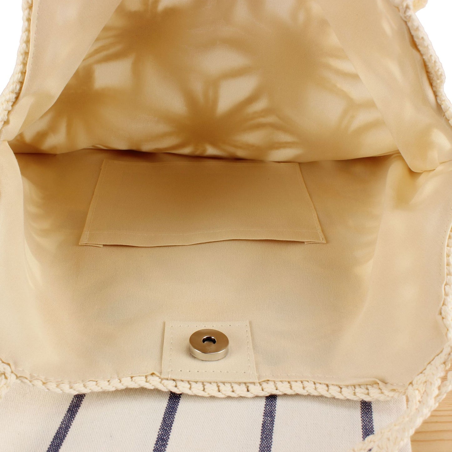 Handtasche mit Kreativem Blumendesign Brehn
