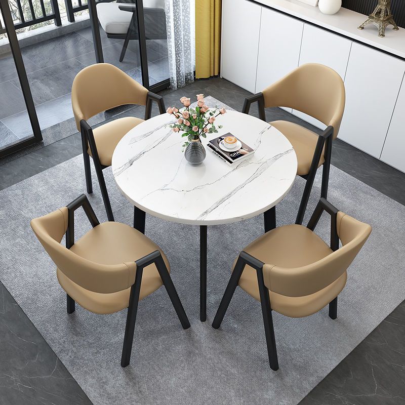 Esszimmerstuhl mit ergonomischer Polsterung und modernem Design Brehn