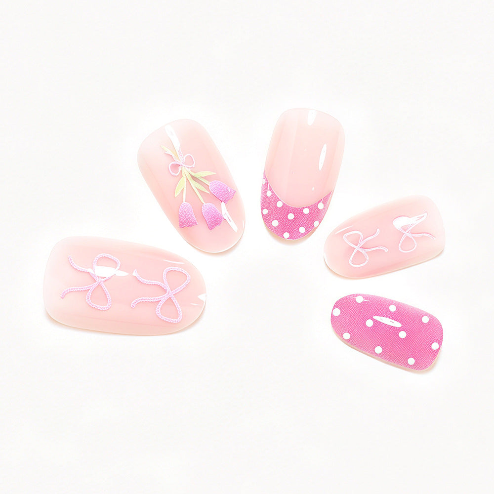 Künstlerisches Florales Nagelkunst Design Brehn