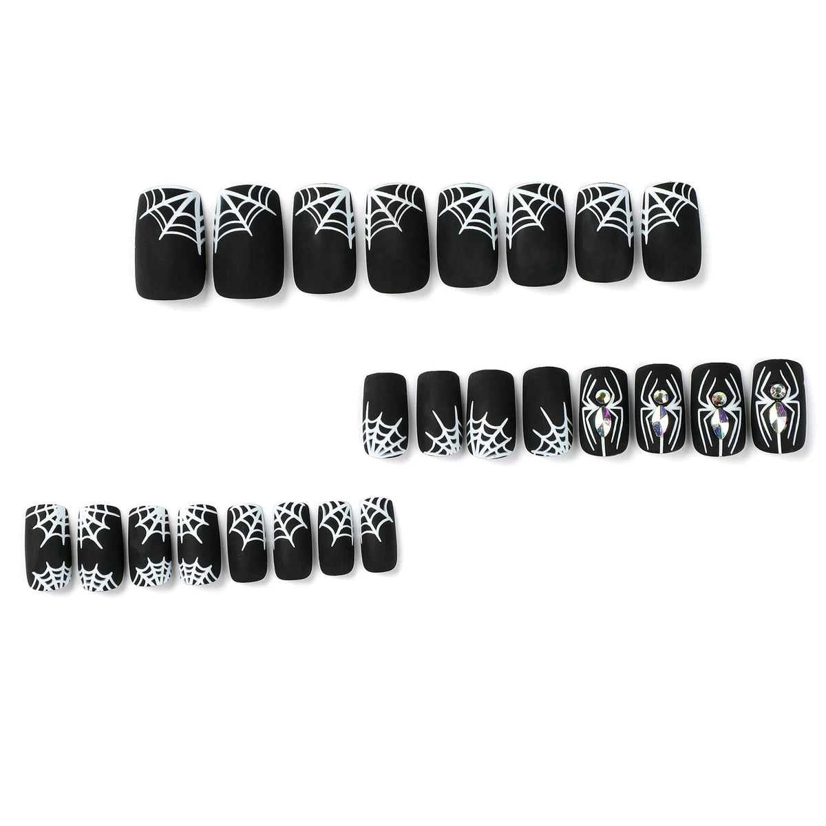 Kunstvolle Nagelverlängerungen mit Spinnen- und Spinnennetzdesign Brehn