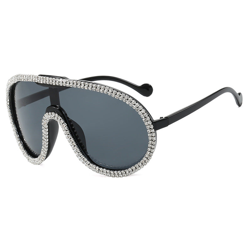 Damen extravagante Sonnenbrille mit funkelndem Rahmen Brehn