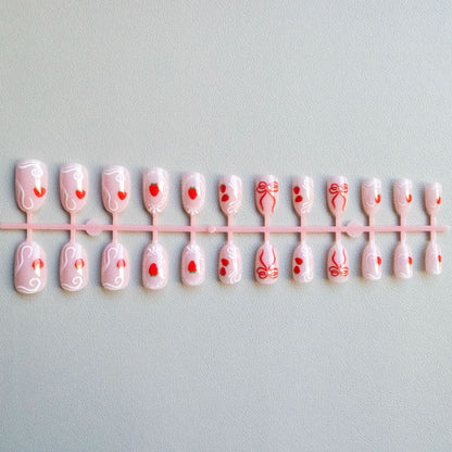 Künstlerisches Erdbeer-Nagelkunst-Set