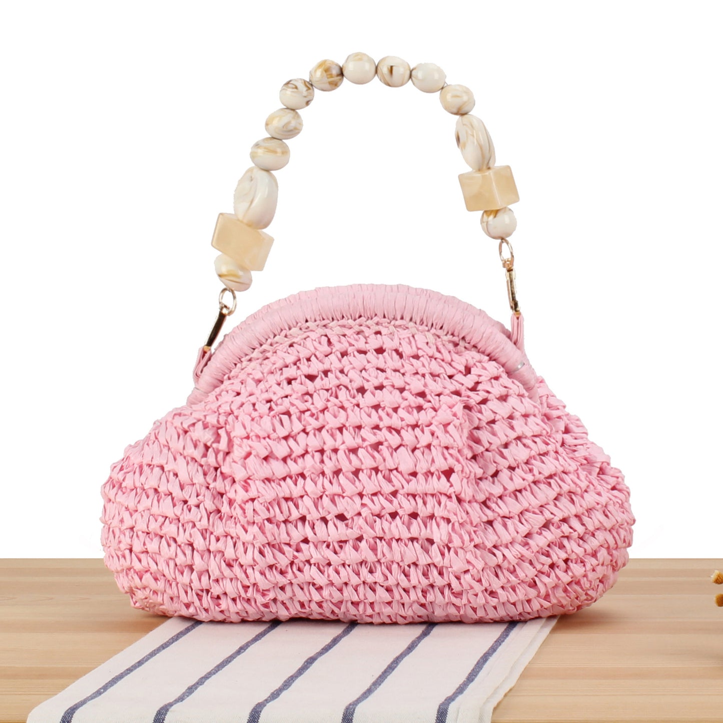 Stilsichere Handtasche mit Buntem Perlenhenkel Brehn