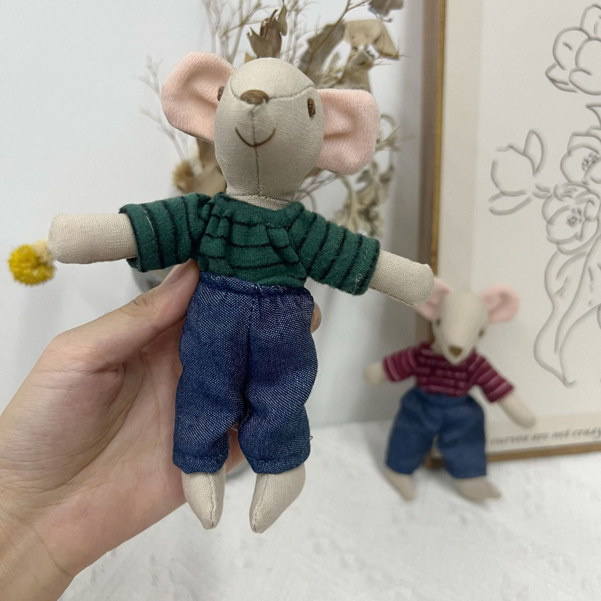 Artisan Leinen Spielmaus Puppe mit Gingham Kleid