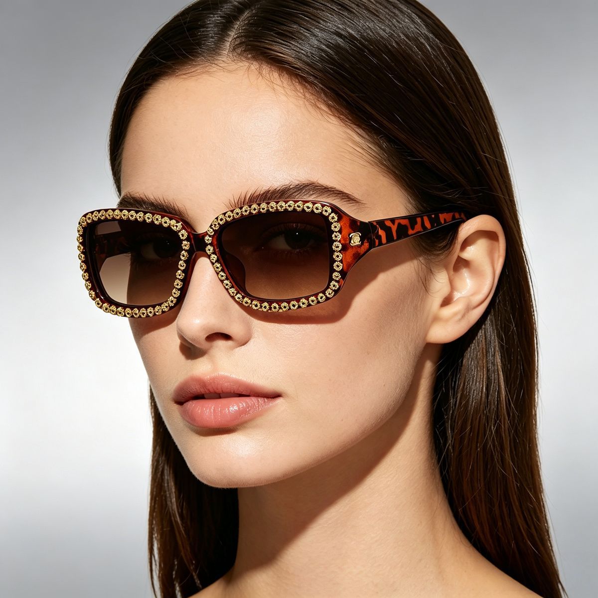 Damen Sonnenbrille mit glamourösem Strassrahmen Brehn