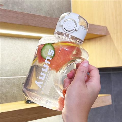 Damen BPA-freie Trinkflasche mit praktischem Auslauf Brehn