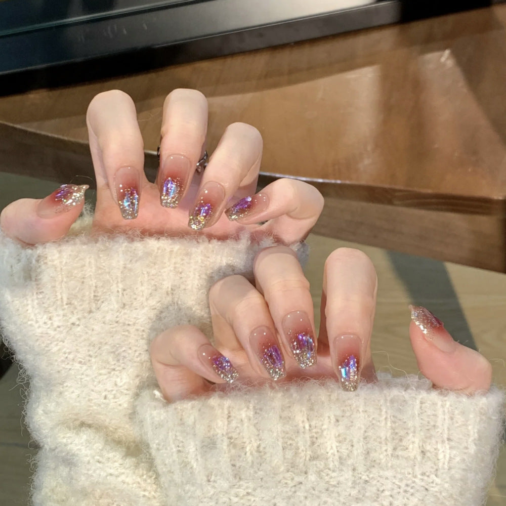 Premium Glitzernde Nagelspitzen Brehn
