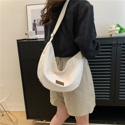 Moderne Hobo-Handtasche