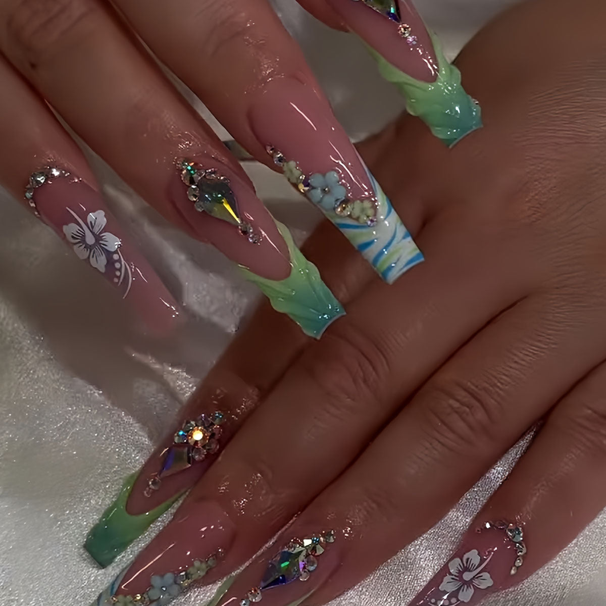 Premium Dekorative Press-On Nagelkunst Brehn