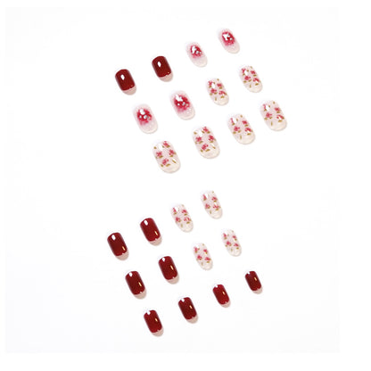 Kunstvolle Nagelkunst mit elegantem Blumendesign Brehn
