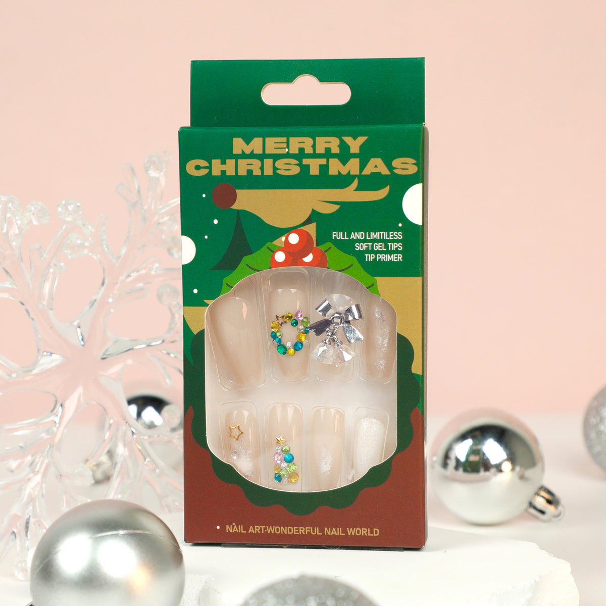 Kunstvolle Nagelverlängerungen mit eleganten Kristallverzierungen Brehn
