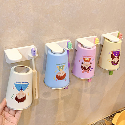 Becher mit Fröhlichem Kinderdesign Brehn
