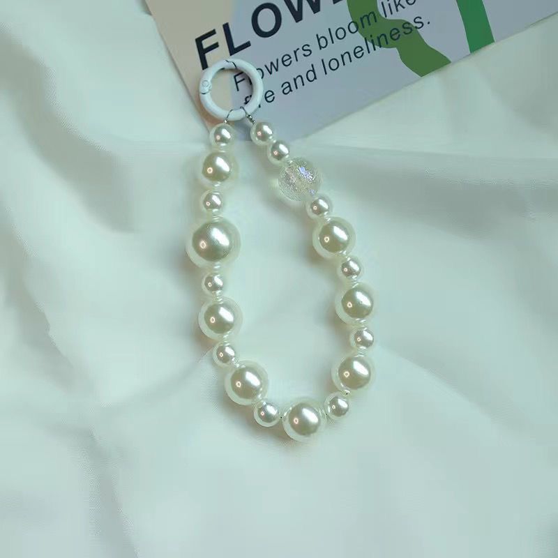 Elegante Perlen- und schwarze Perlen-Charm-Armband Brehn