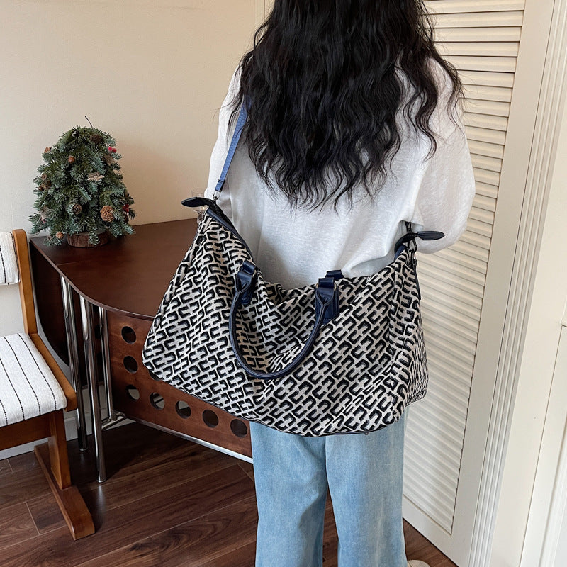 Stylische Reis-Duffle Brehn