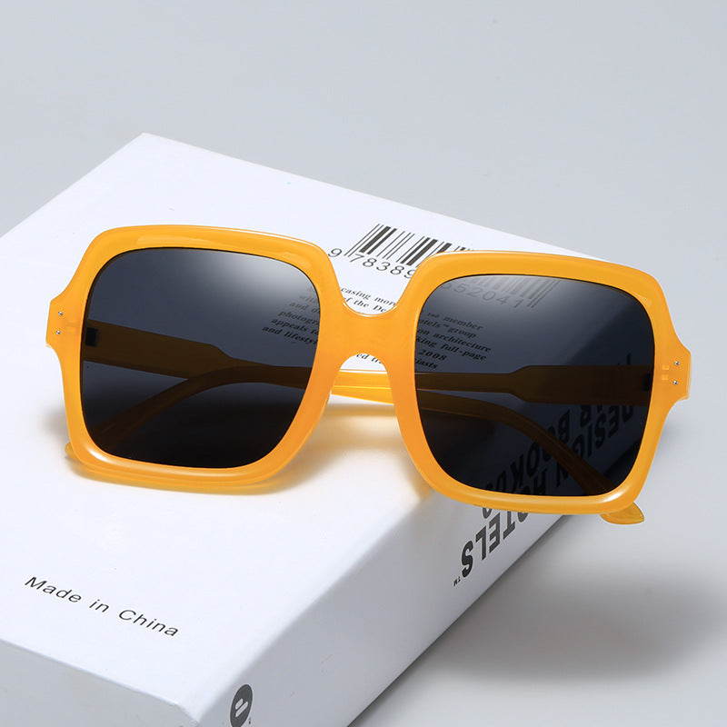 Damen modische oversized Sonnenbrille mit modernem Design Brehn
