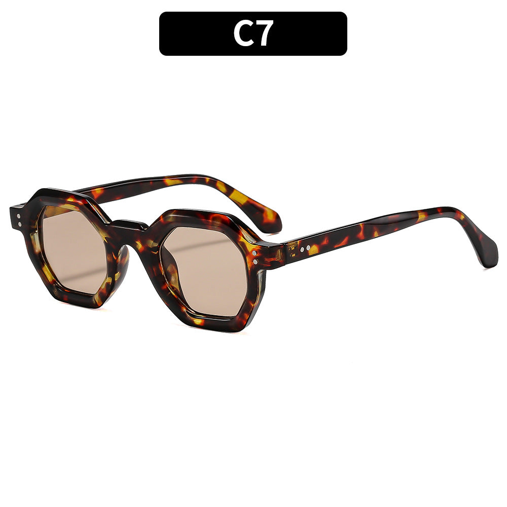 Modische Winkelsonnenbrille